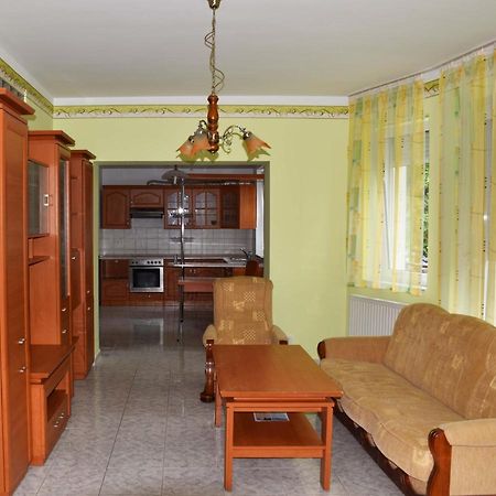 Pilikan Apartments Lenti Exterior foto